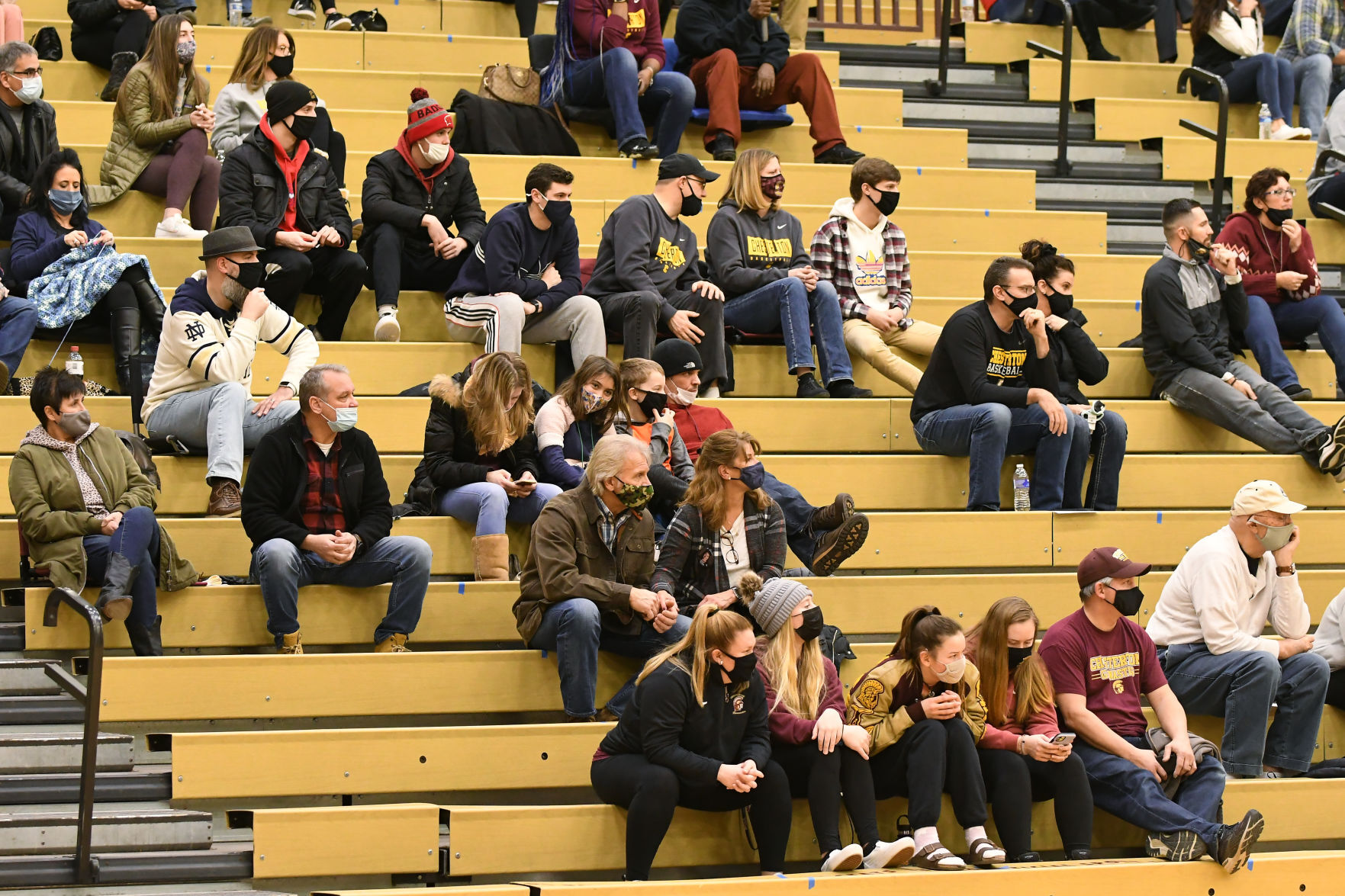 013121-spt-fans_2